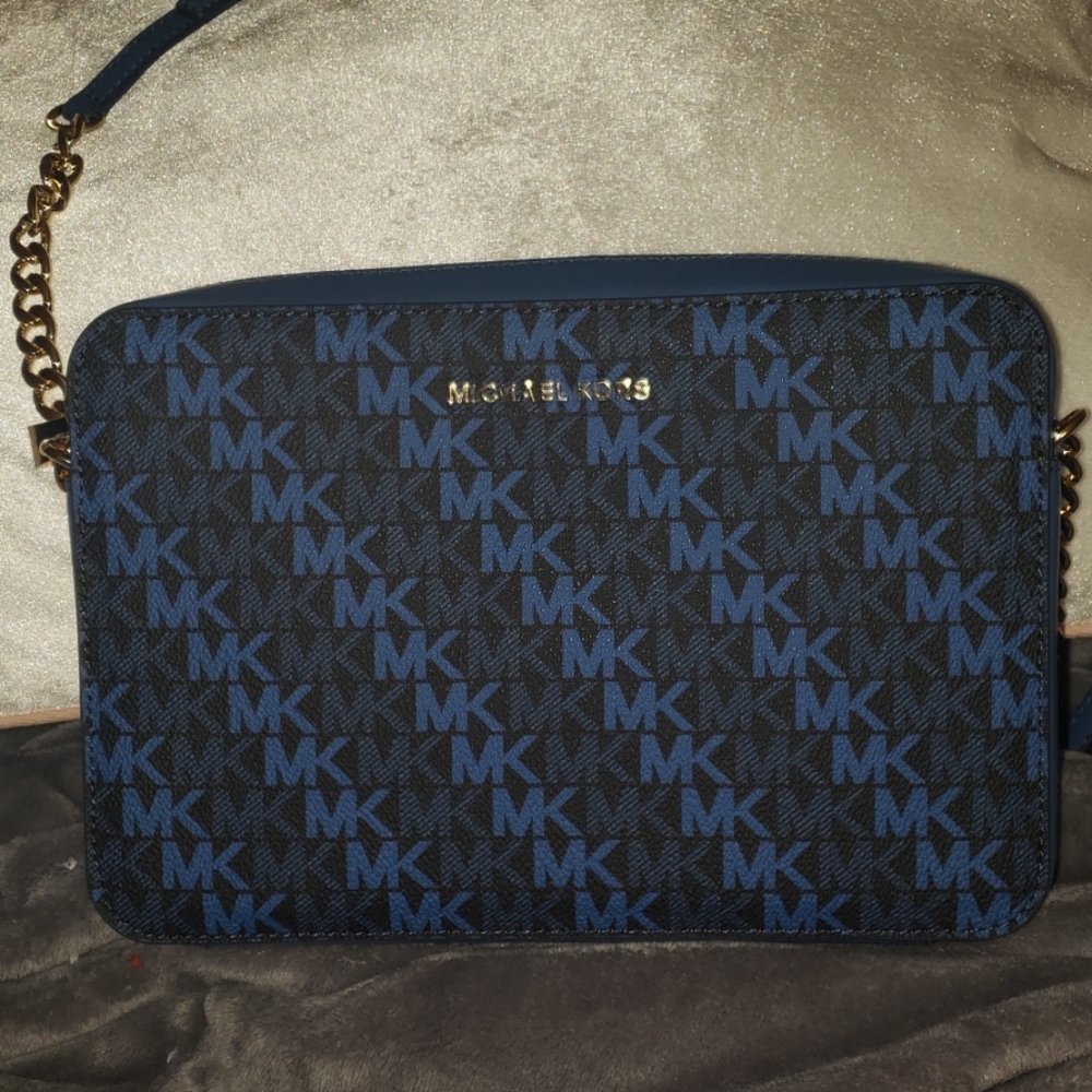 Michael Kors large jet set cross body bag